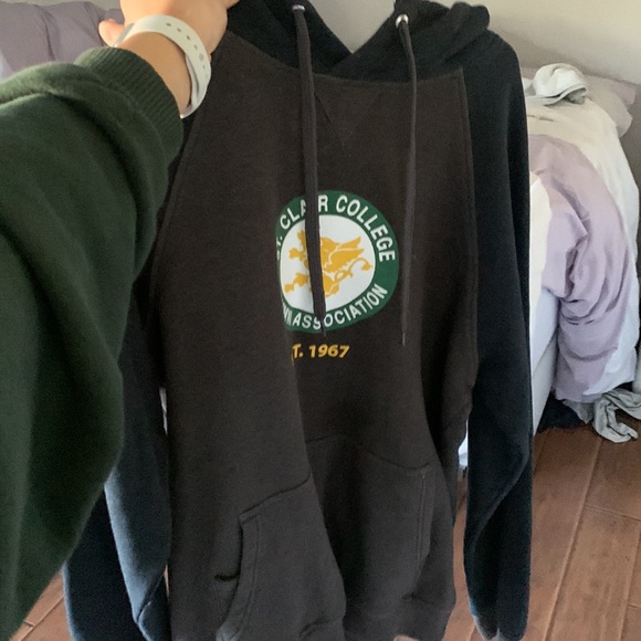 st clair college hoddie M - Picture 2 of 2